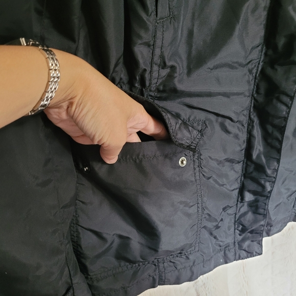 Zara Basic Black Coat Jacket with Removable and Adjustable Hood Size Large - Picture 9 of 11